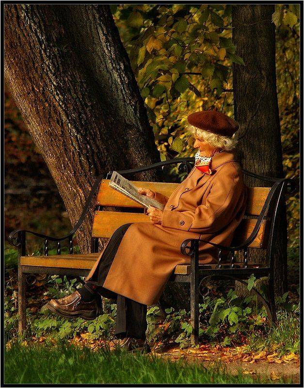 женщиа, пальто, берет, платок, осень, Yuri Ivanov