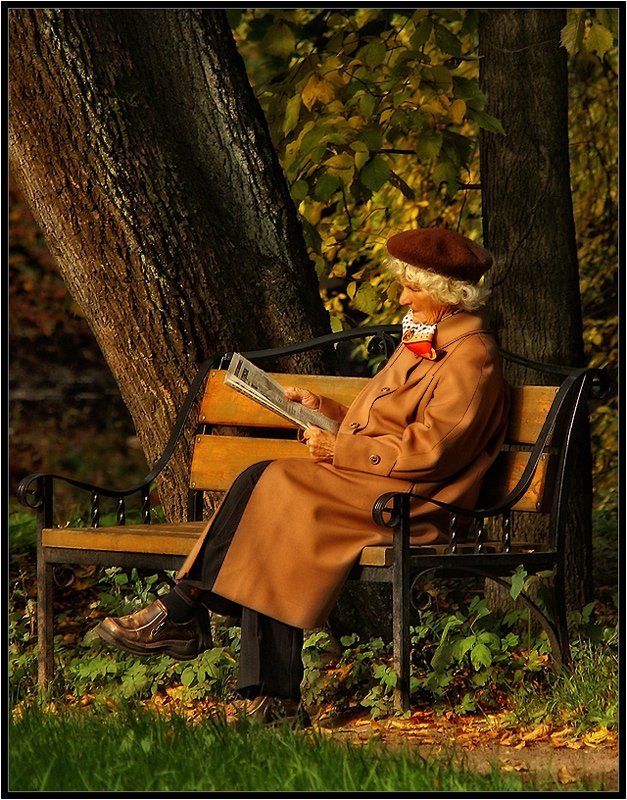 женщиа, пальто, берет, платок, осень Ленинградка фото превью