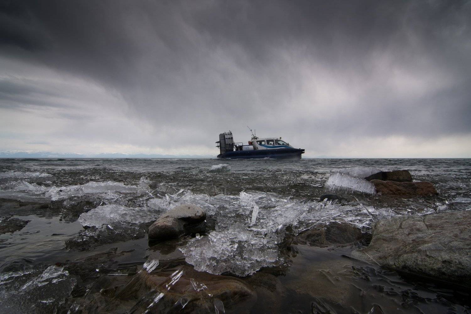 Байкал, Россия, Байкальский лед, глиссер, Dmitry Papunov