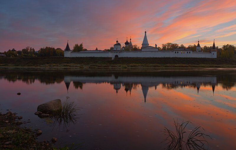 Старица фото превью