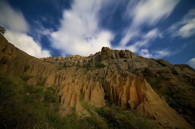 Весна, Кекуры, Крым, Мыс Меганом, Ночь Кекуры мыса Мегоном в лунном свете фото превью