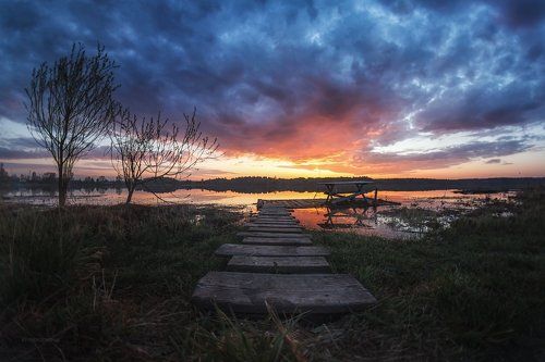 Рассвет на Волге