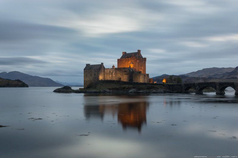 eilean donan, castle, highlands, scotland, замок, эйлен, донан, северо-шотландское нагорье, шотландия, море, вода, серый, синий, мост Замок Эйлен-Донан, Северо-Шотландское нагорье фото превью