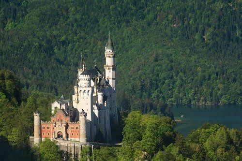 Neuschwanstein Castle / Дворец Нойшваштайн
