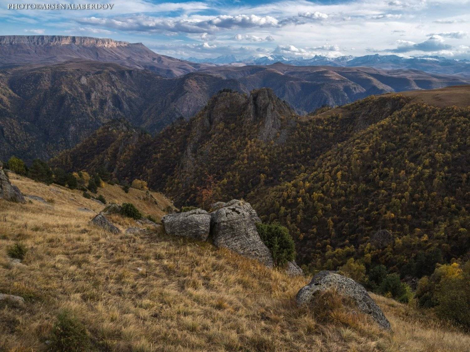 Горы, Гряда, Кабардино-Балкария, Камни, Карачаево-Черкесия, Небо, Облака, Северный Кавказ, Средний формат, Ущелье, Хребет, Арсен Алабердов