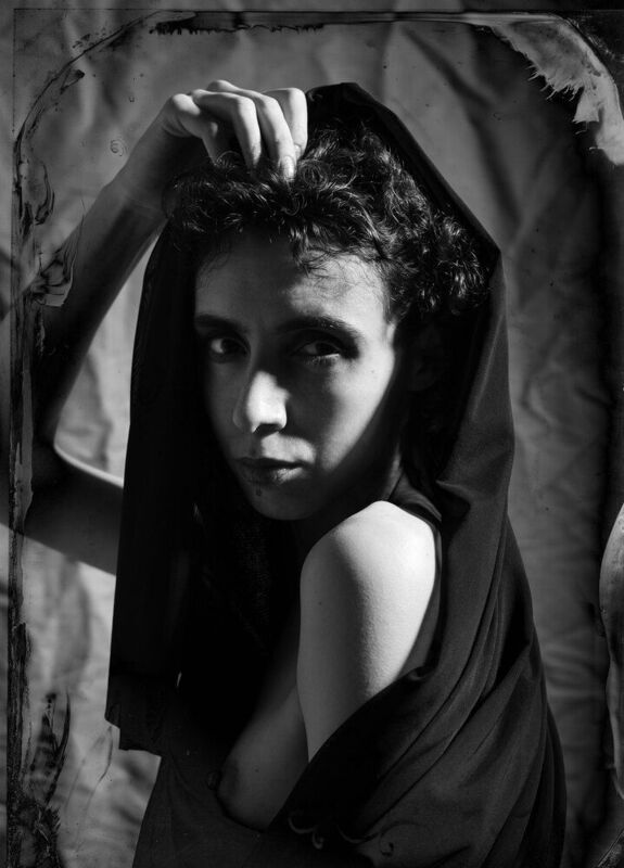 Автопортрет фото превью