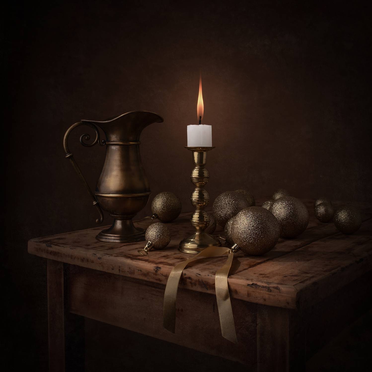Still life, golden, christmas, light, candle, texture, Maria Margareth Perfoncio
