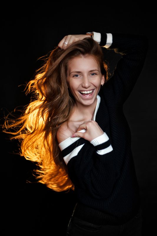 девушка, портрет, огонь, волосы Игры с огнём фото превью