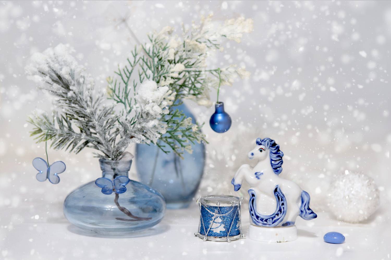 натюрморт, новогодний, лошадка. подкова, ветки, Шруб (Беляева) Татьяна