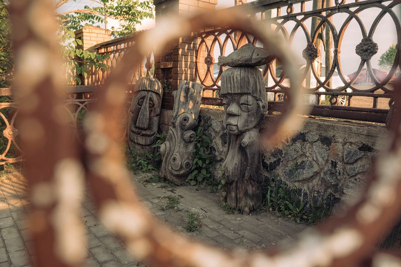 Байкал деревянные скульптуры Духи Байкала фото превью