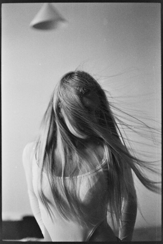 портрет, женский портрет, портрет на пленку, пленка, монохром, студия, студийная съемка, портрет девушки, portrait, woman portrait, girl, girl portrait, film, film portrait, studio, studio portrair, monochrome, monochrome film, Mono фото превью