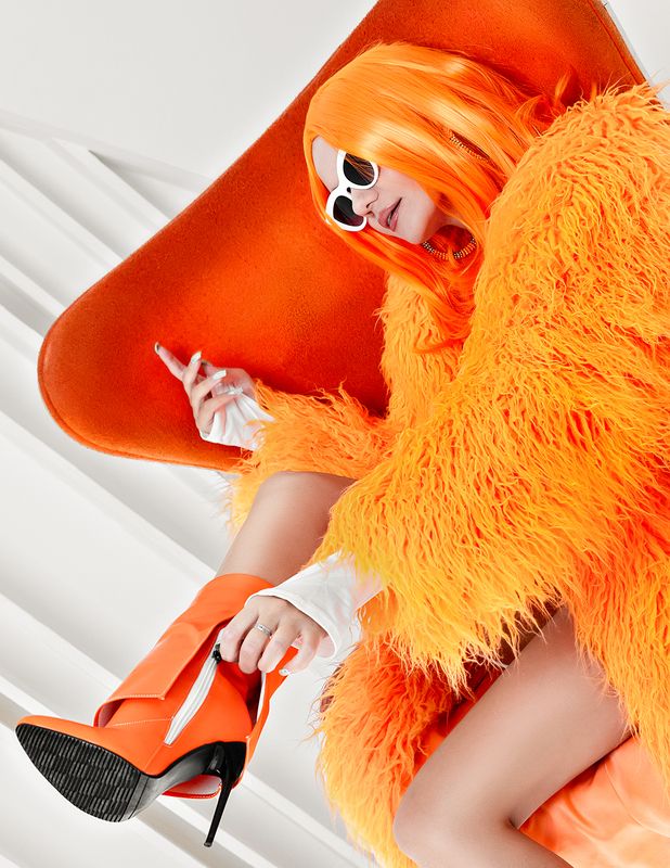 We are... фото превью