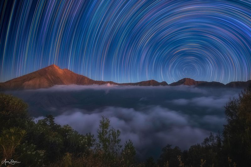 startrails Mount Rinjani фото превью