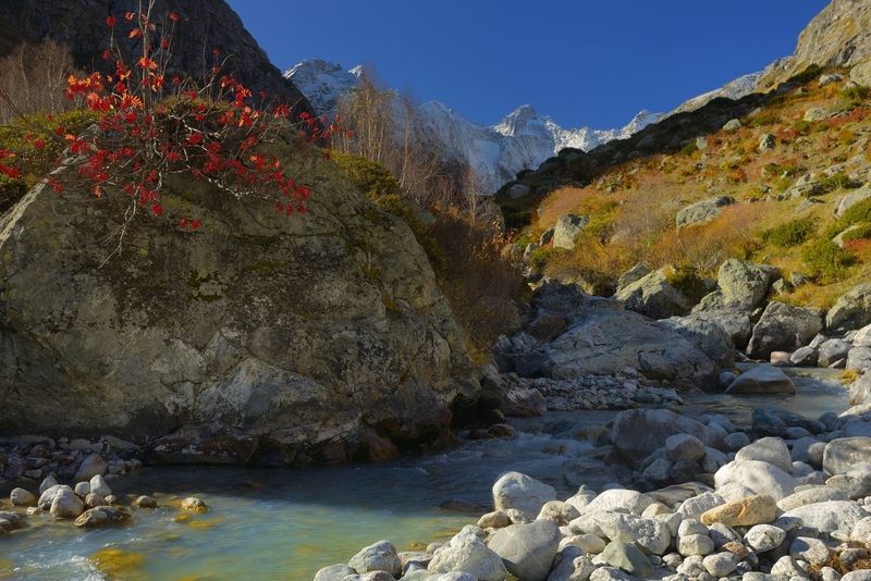горы, осень, гондарай, утро Осень в горах Кавказа фото превью
