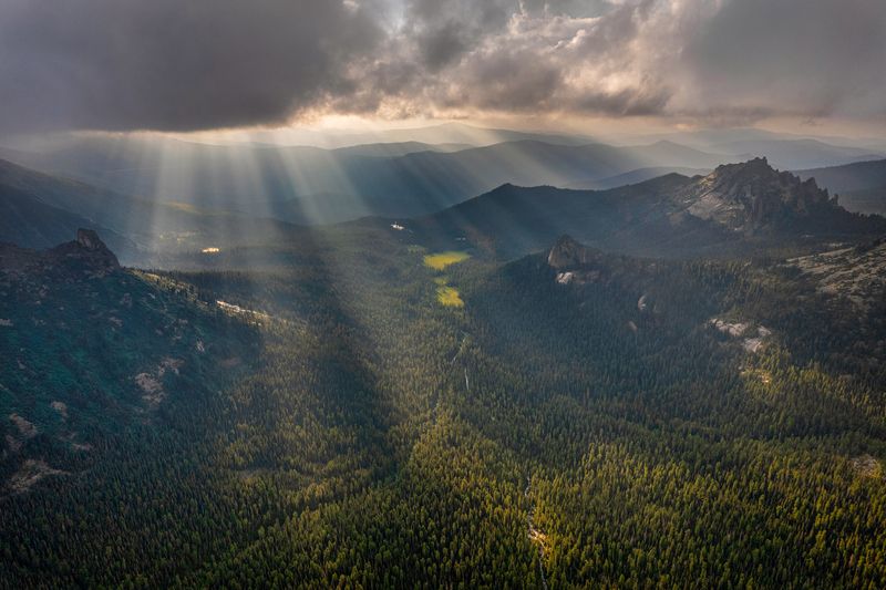 Сумеречный свет в Ергаках фото превью