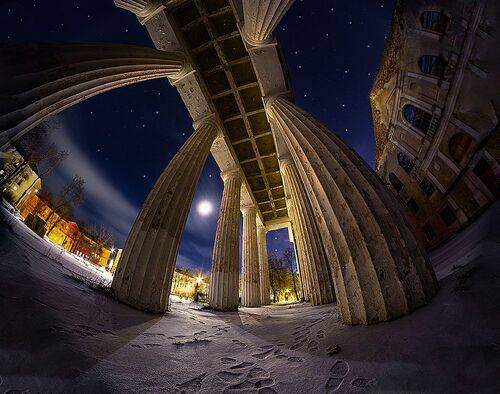 Лунный вечер в Нарве