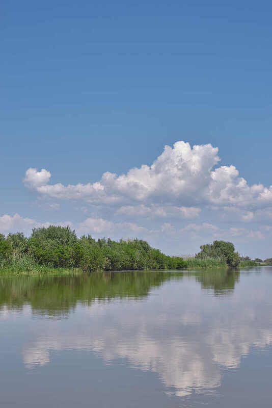 волга, россия, астраханская область,  дельта Волги фото превью