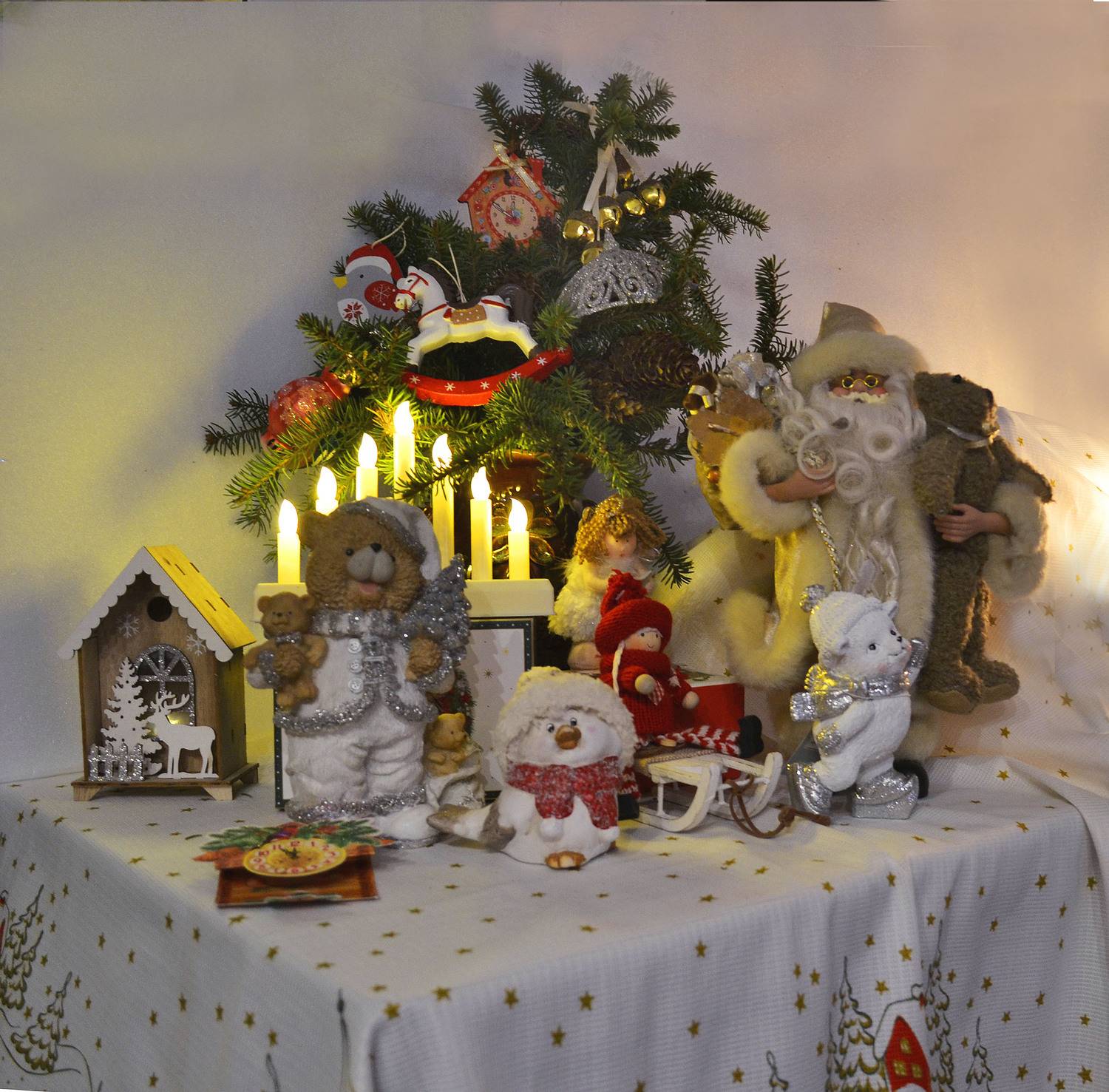 still life, натюрморт,  фото натюрморт, зима, январь, свечи, ветки ели, новогодние игрушки, настроение, Колова Валентина