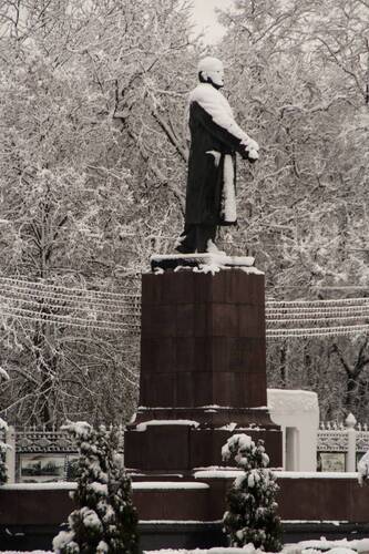 Занесло Ильича...