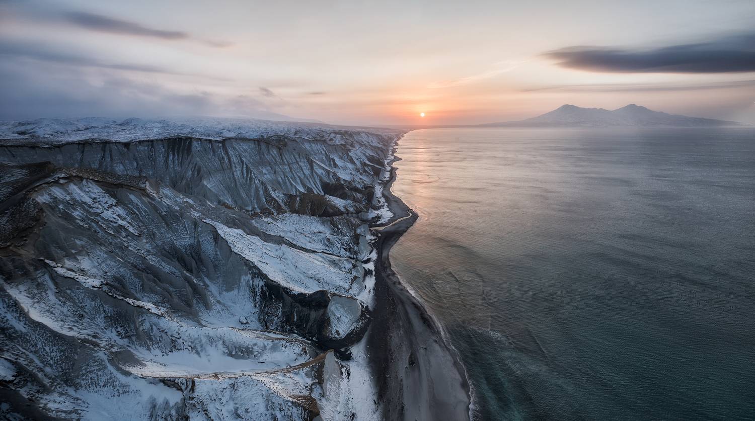 Итуруп Курилы Сахалин Белые скалы, Ivan Godovikov