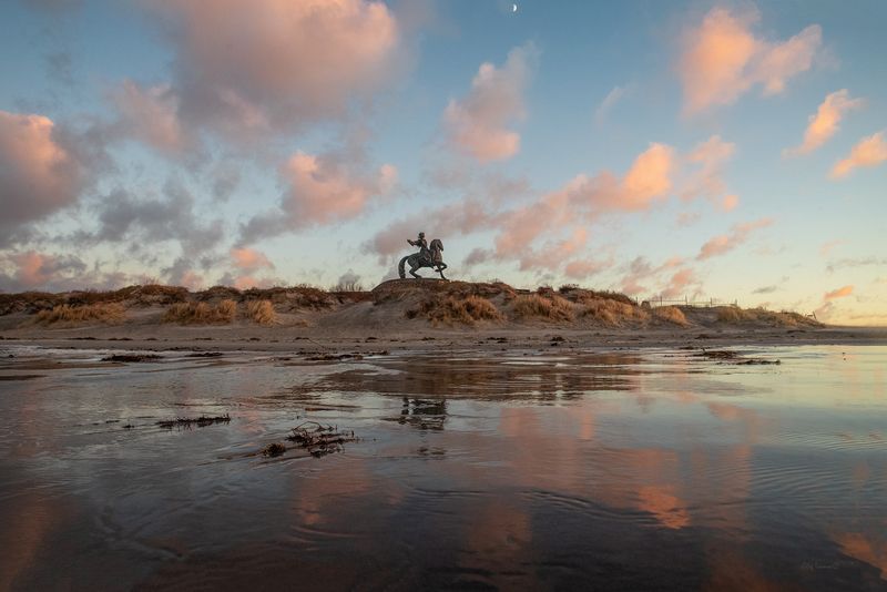 Салют уходящему году фото превью