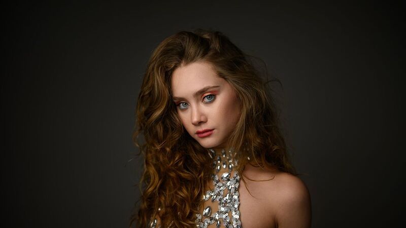 Arina фото превью