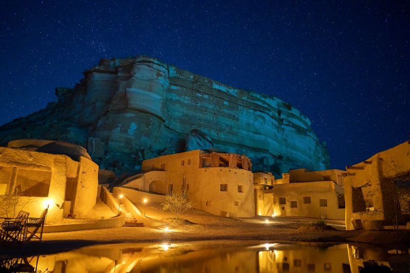 Oasis фото превью