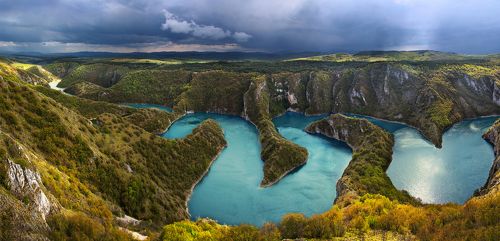 Меандры реки Увац