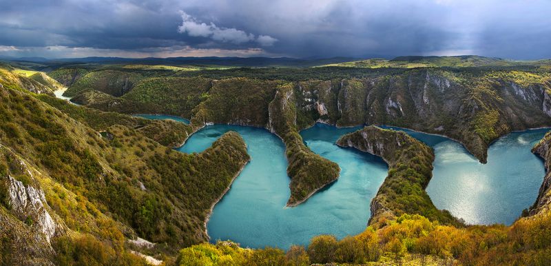 сербия, увац, река Меандры реки Увац фото превью