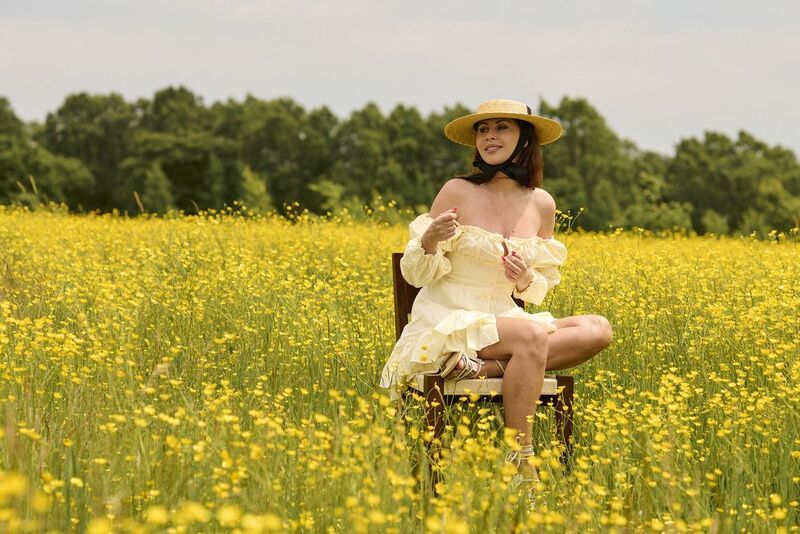 Лютики фото превью