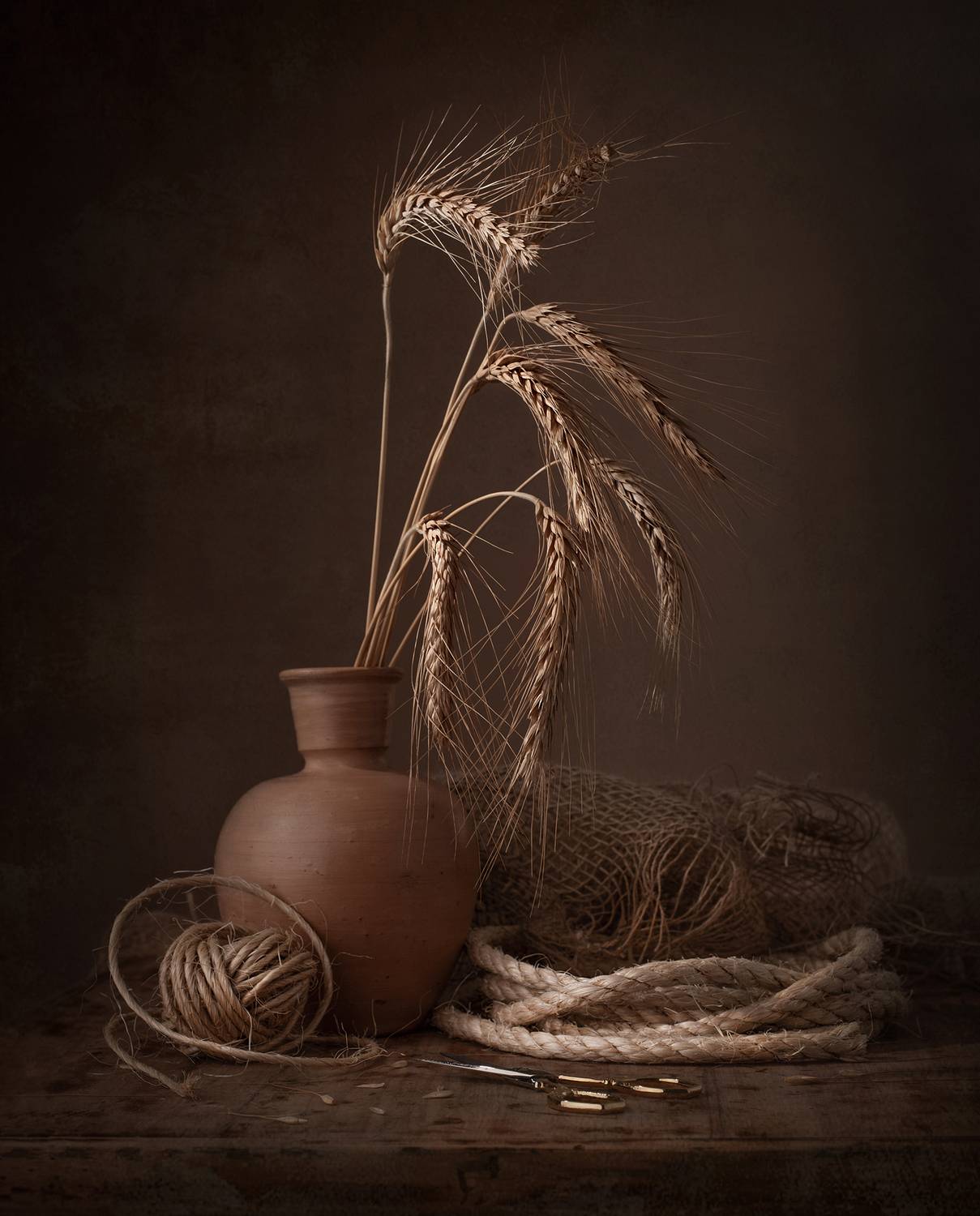 Still life, Wheat, light, string, texture, Maria Margareth Perfoncio