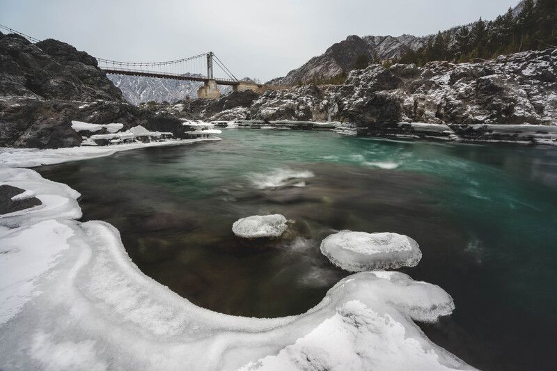 Бирюза у Ороктойского моста…  Turquoise at the Oroctoy Bridge... фото превью