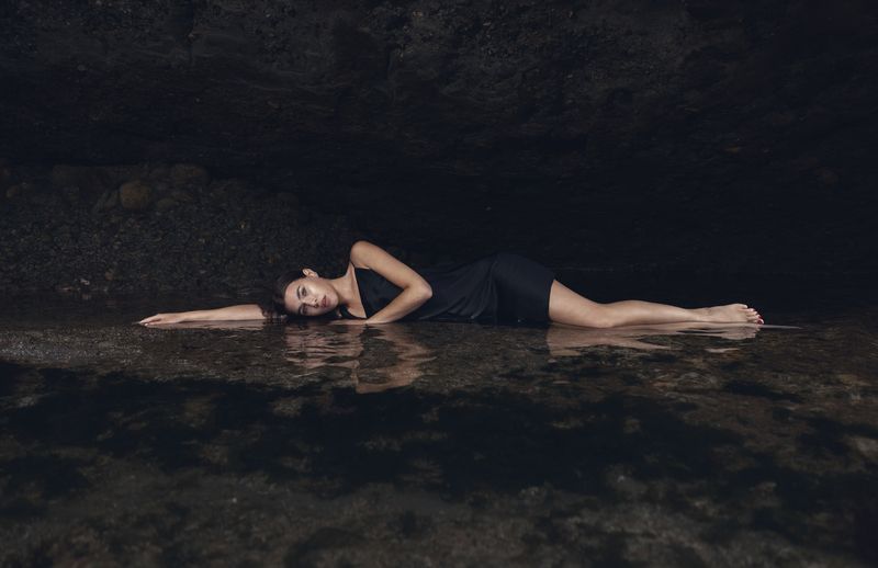 Deep inside фото превью