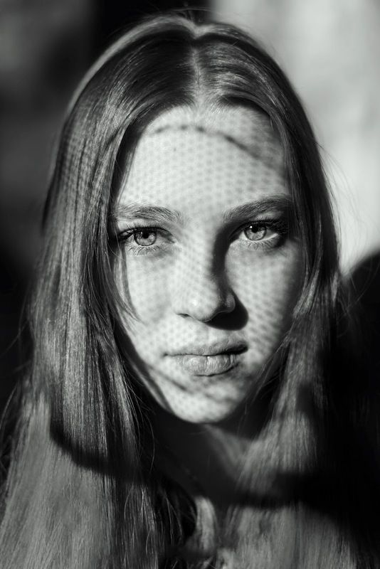 И ощутить дыханье занавески фото превью