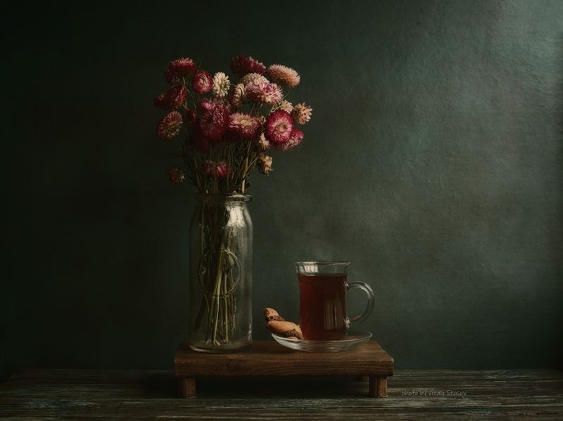 цветы, чай, натюрморт, напиток, аромат, вкусно, flowers, still life, drink, aroma, delicious, bouquet , flowers Чашка чая и цветы фото превью