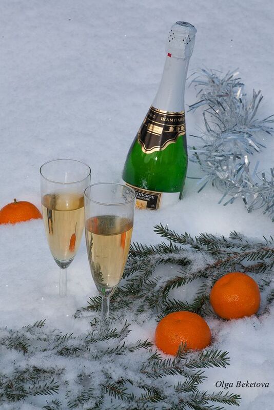 бокалы шампанское мандарины Новый год фото превью