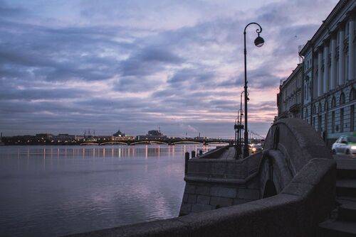 Рассвет на Неве