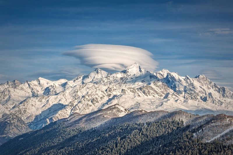 svaneti, mestia, tetnuldi, mountain, peaks, clouds, lenticular, snow, winter, january, mountains, nature, high, landscape, scenery, travel, outdoors, georgia, sakartvelo, caucasus, chizh Fairy-tail Clouds фото превью