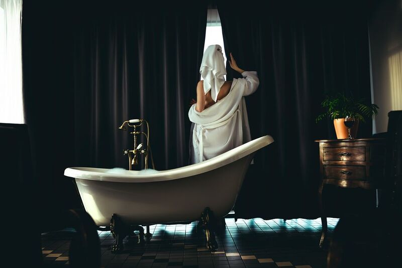 woman, portrait, fashion, beauty, indoors, glamour A moment alone, looking like a secret фото превью