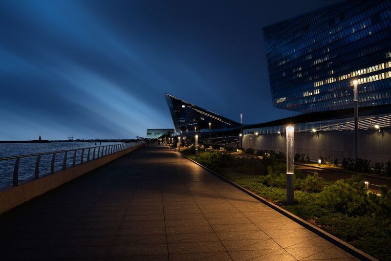 Вечерняя набережная фото превью