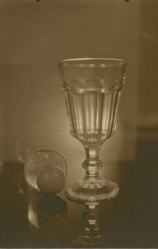 Стекло, свет, отражение фото превью