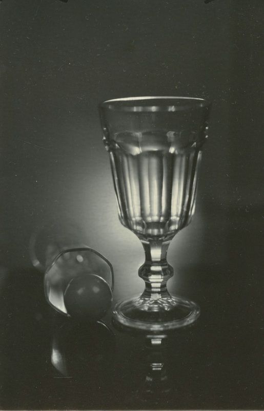 Свет, стекло, отражение фото превью