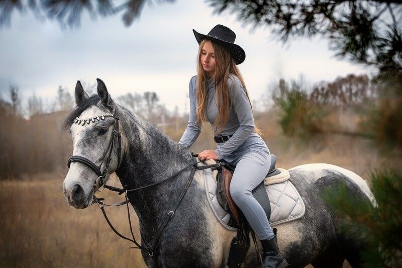 Наездница фото превью