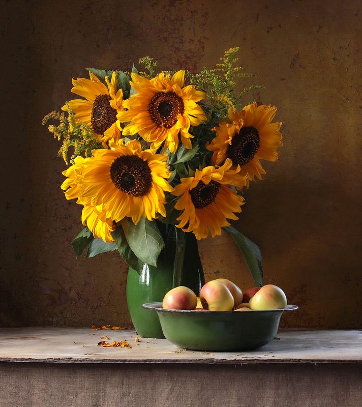 натюрморт, фотонатюрморт, still life, stillifefoto, лето, подсолнухи, ретро_натюрморт, наталья_казанцева Немного солнышка вам, друзья! фото превью