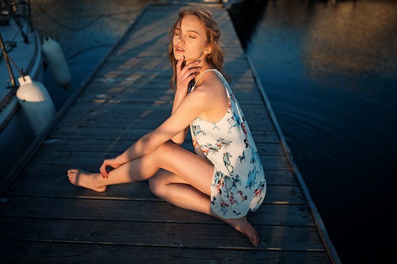 портрет,море,закат,вода,девушка,волосы,бриз, Морская фото превью