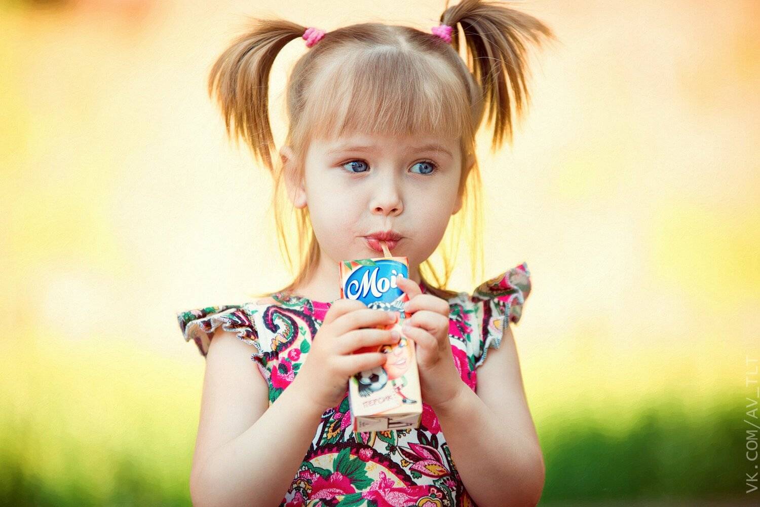 девочка,сок,солнышко, Сухарь Александр