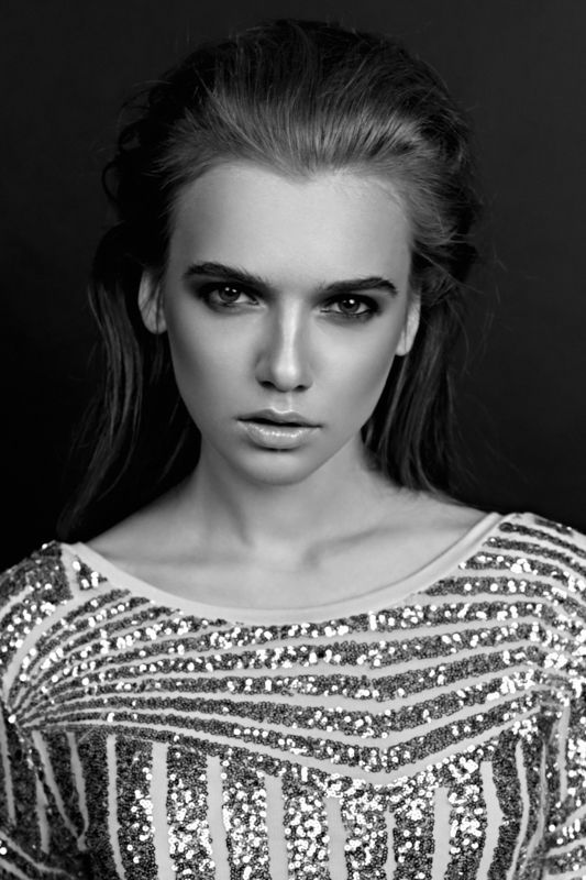 #fashionphotographer #russia #model #book #romanlabasta Mari фото превью