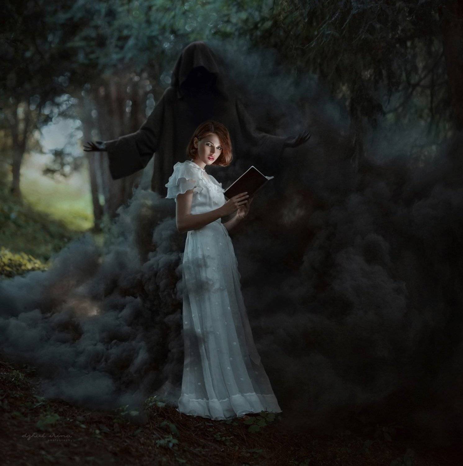 black, black & white, dark, girl, irinadzhul, portrait, smoke, Ирина Джуль