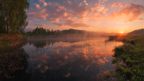 Лето красное