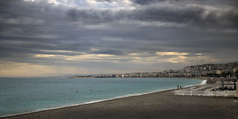 Ницца перед грозой фото превью